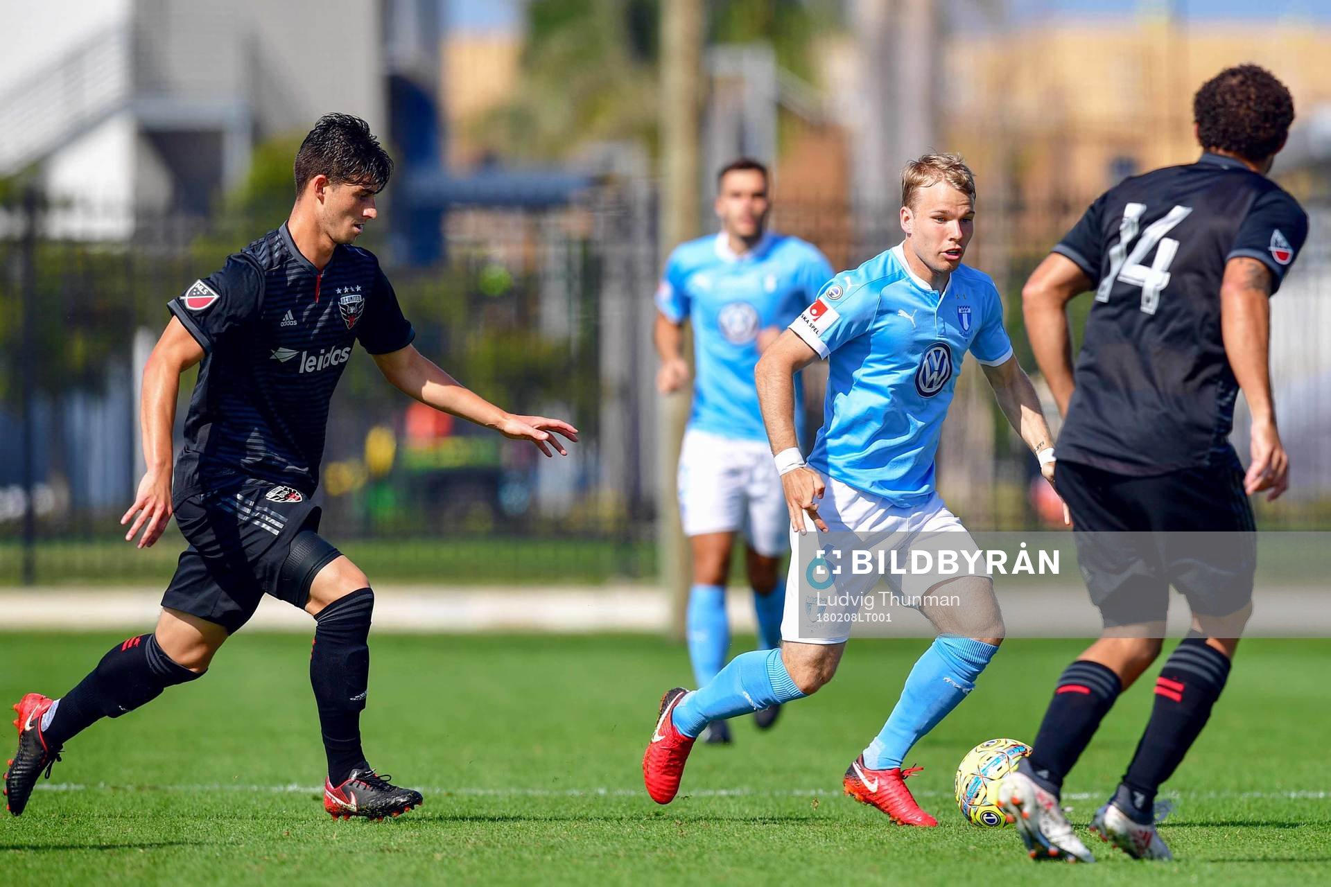 Malmö FFs Oscar Lewicki