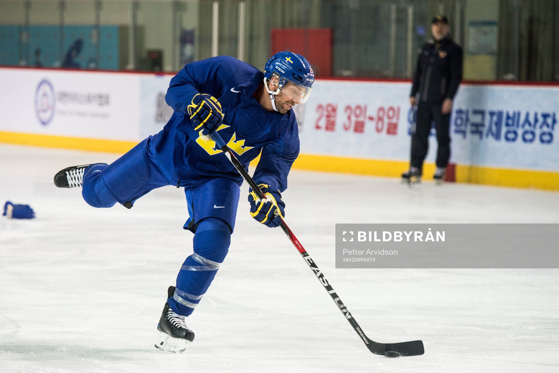Joel Lundqvist of Sweden