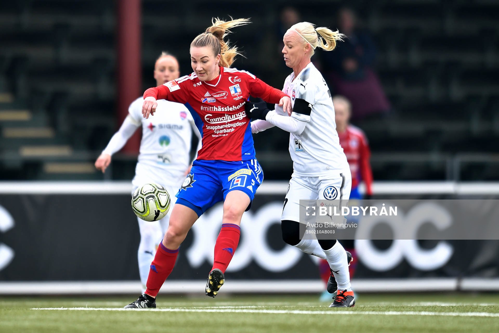 Vittsjös Emma Lundh och Rosengårds Caroline Seger