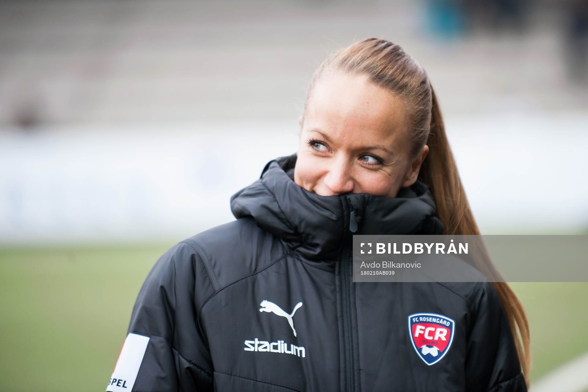 Rosengårds assisterandetränare / fystränare Malin