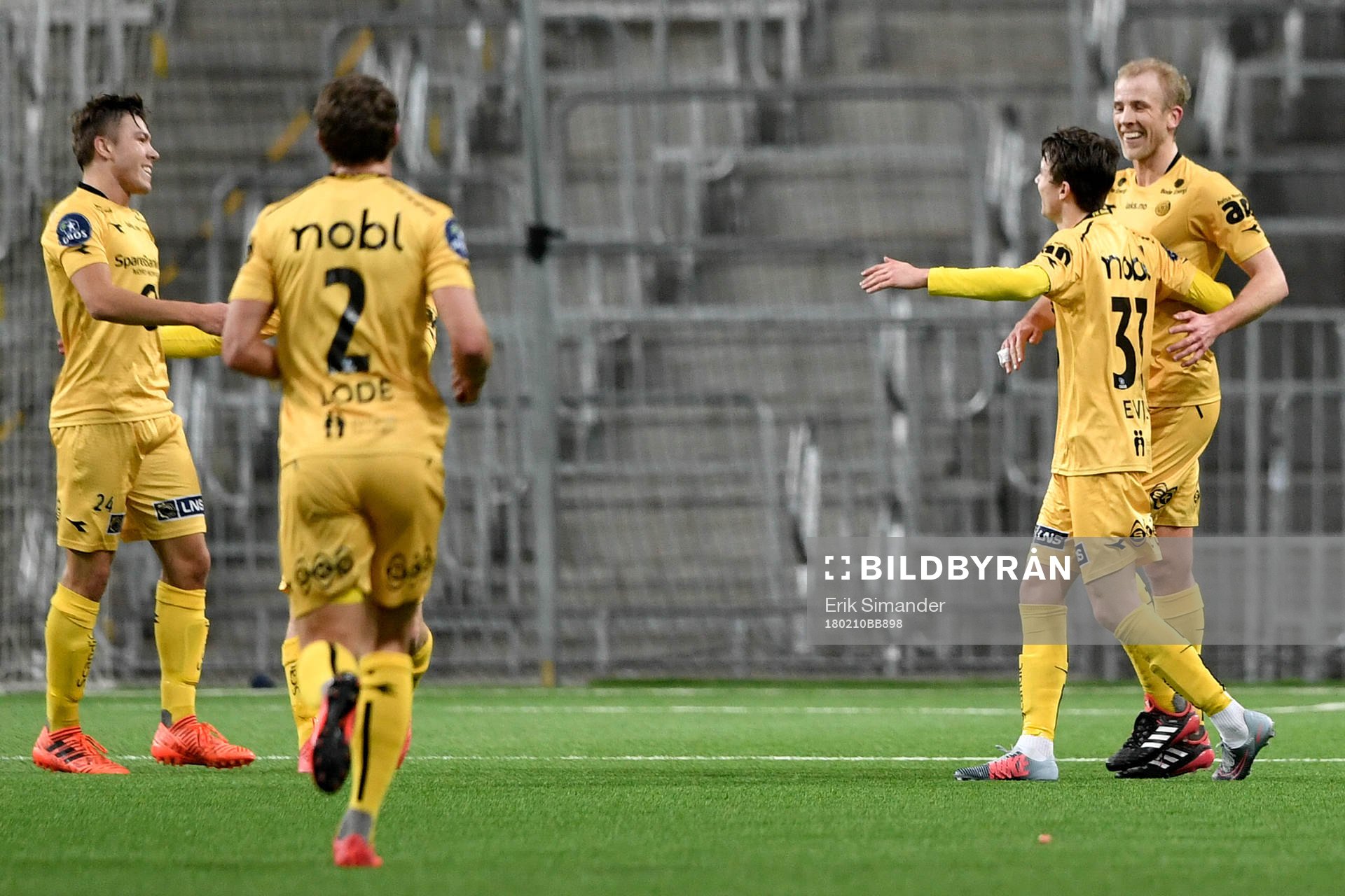 Bodö/Glimts spelare jublar