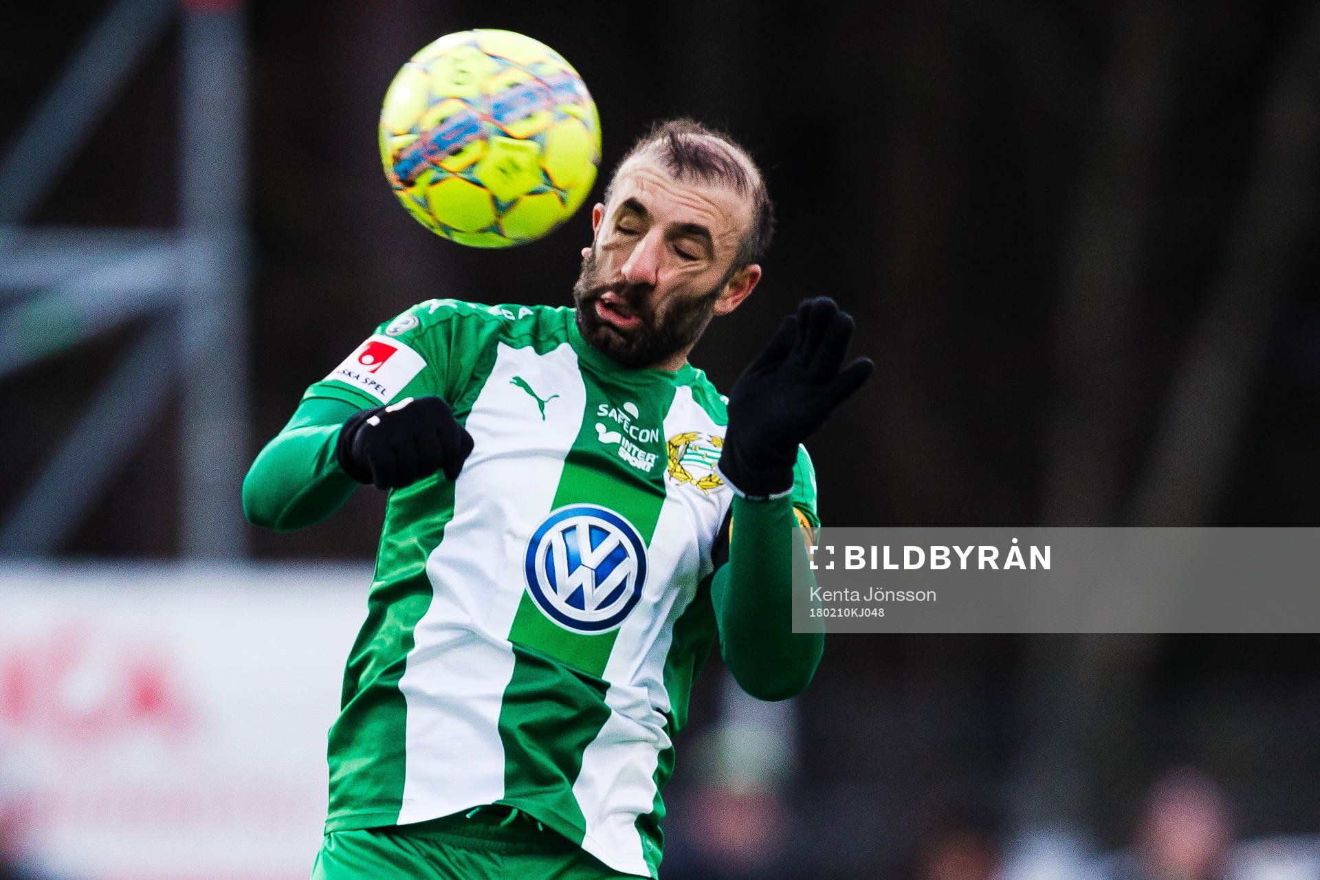 Hammarbys Kennedy Bakircioglu med en nick