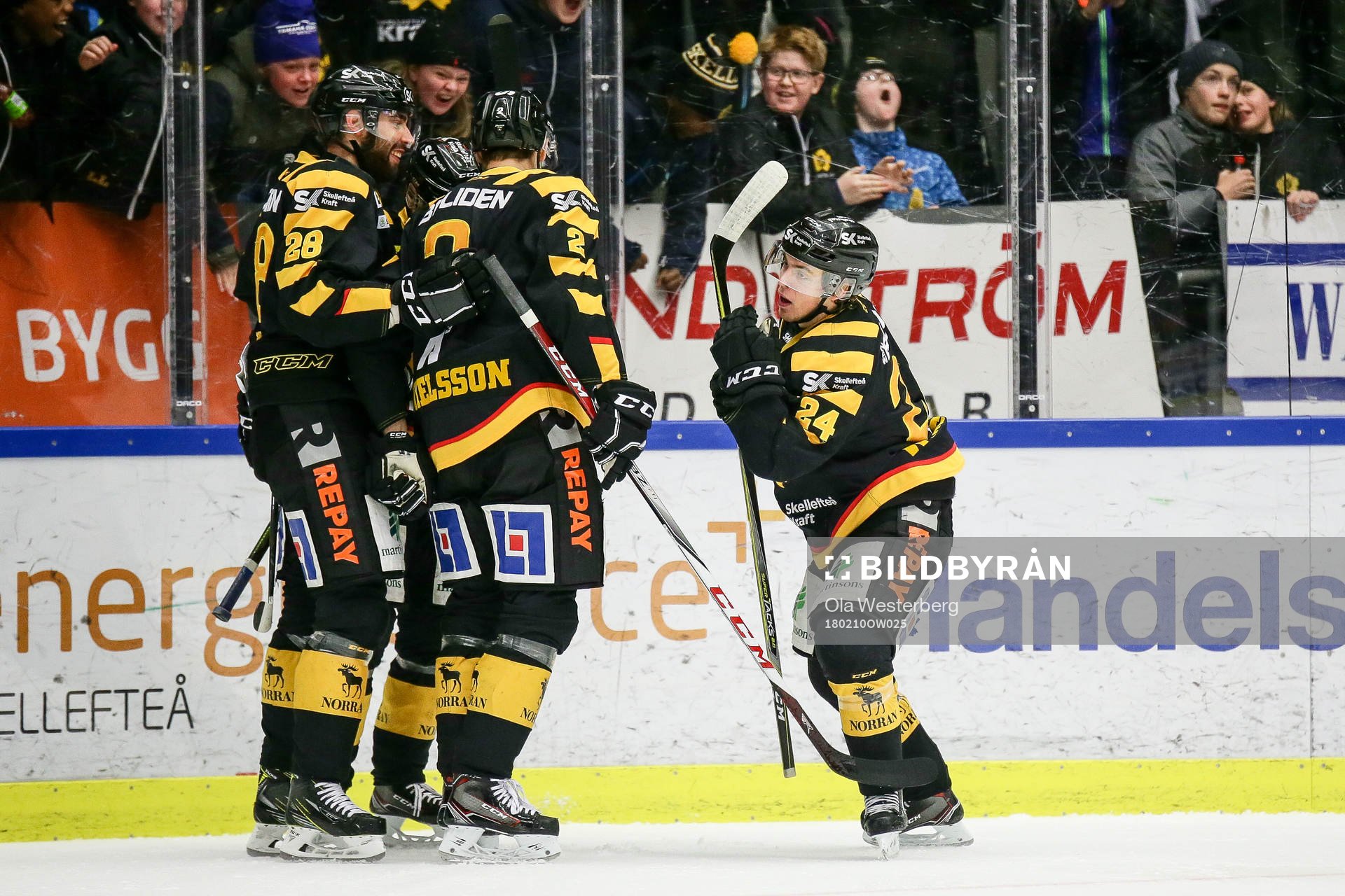 Skellefteås Andreas Wingerli  , Anton Danielsson  och