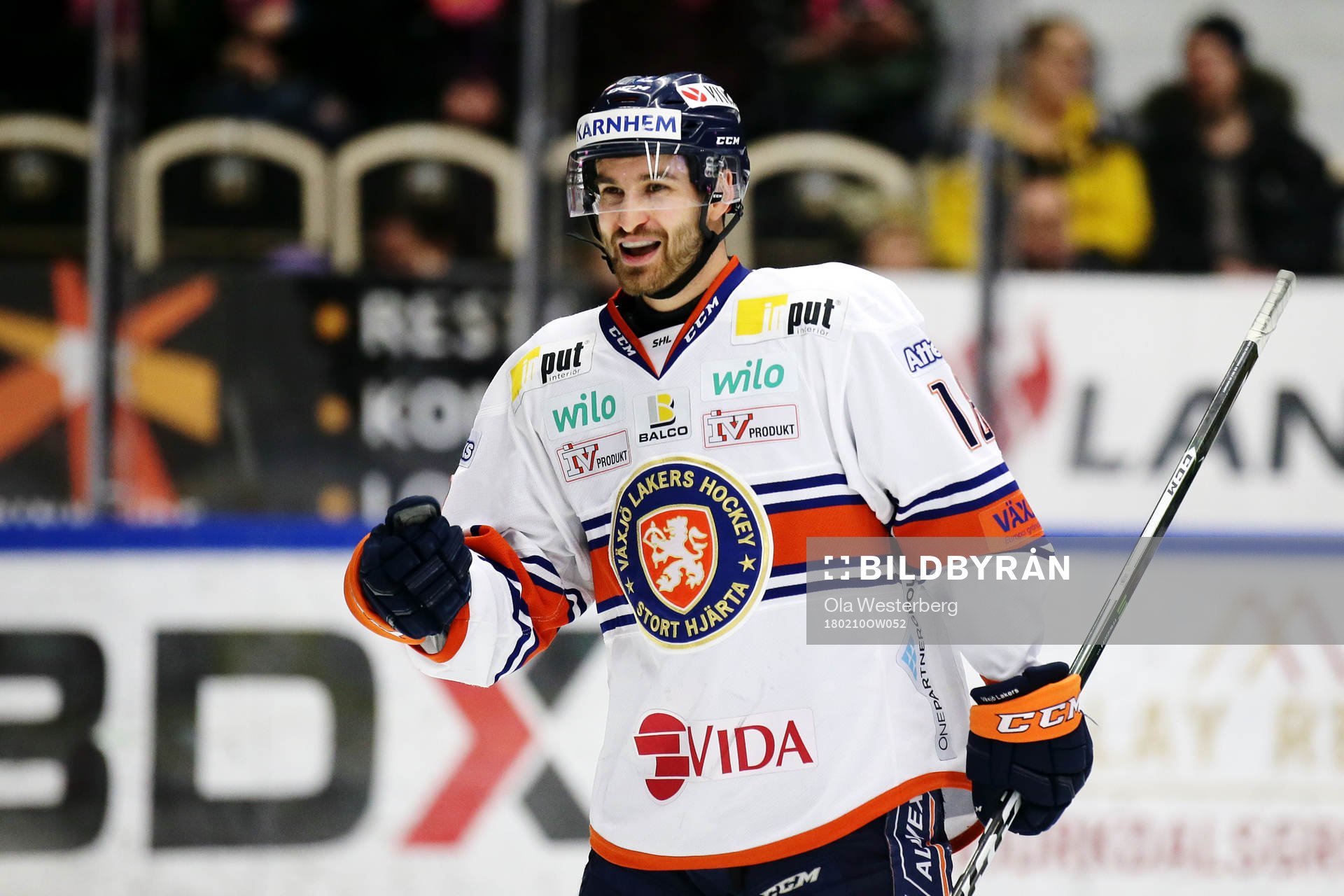 Växjös Andrew Calof jublar