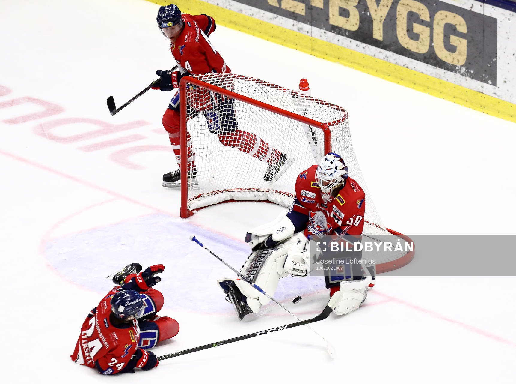 Linköpings målvakt Jonas Gustavsson och Olle Lycksell