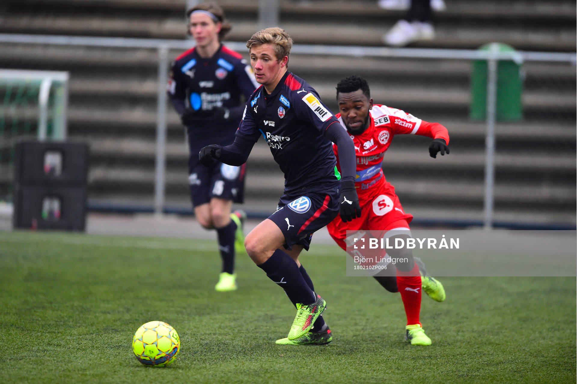 Helsingborgs Carl Thulin mot Värnamos Lumala Abdu