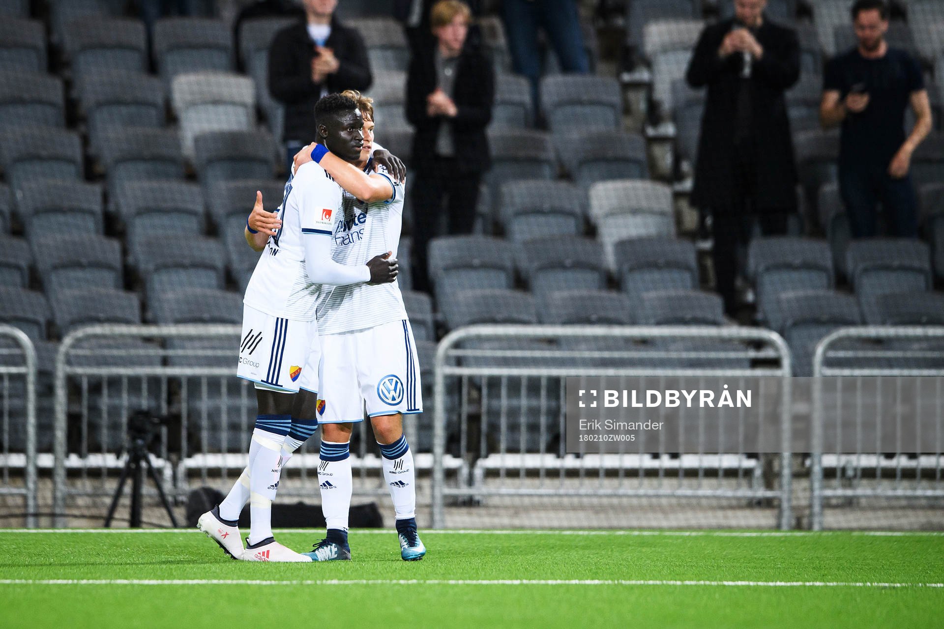 Djurgårdens Aliou Badji jublar