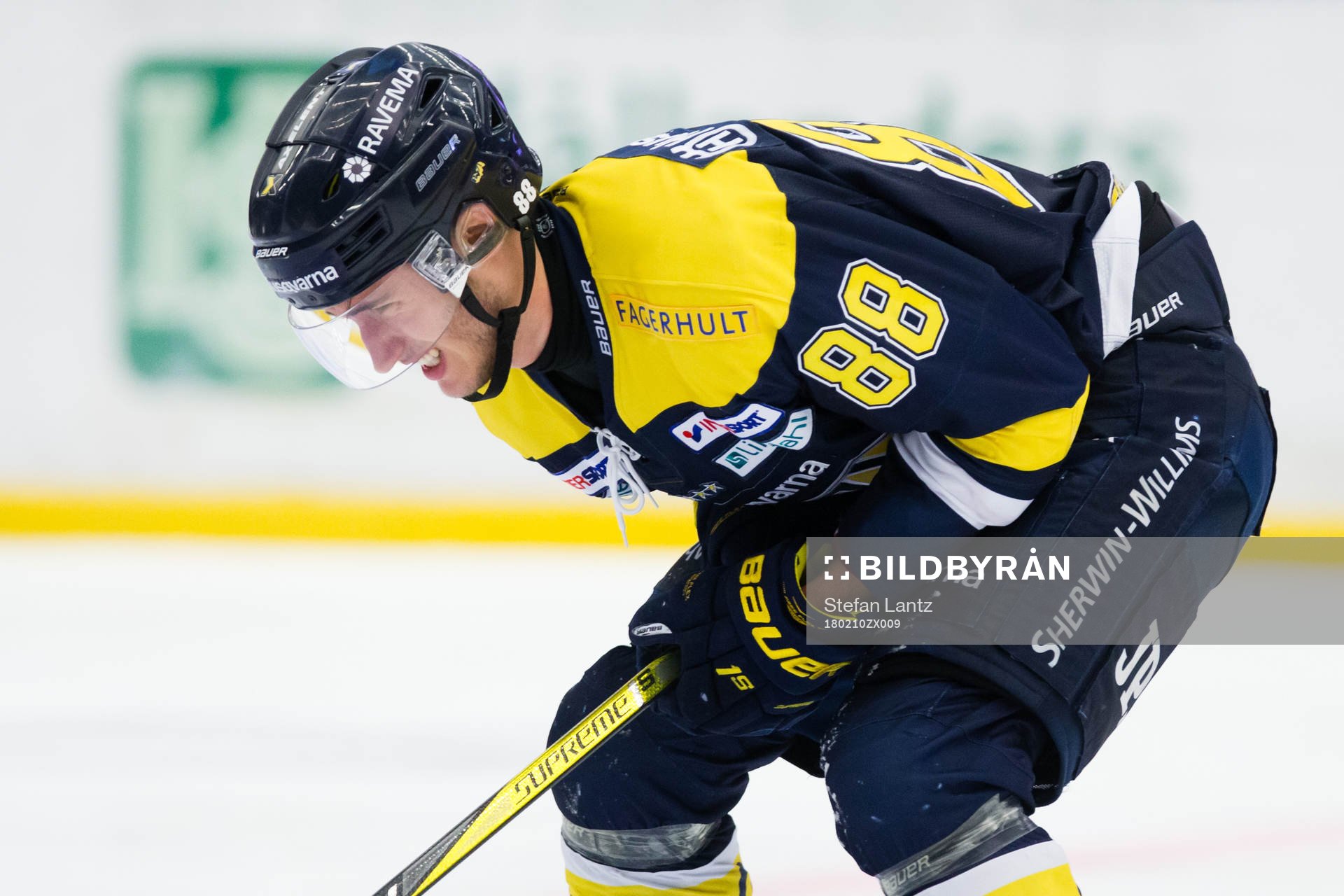s Pierre Engvall har ont