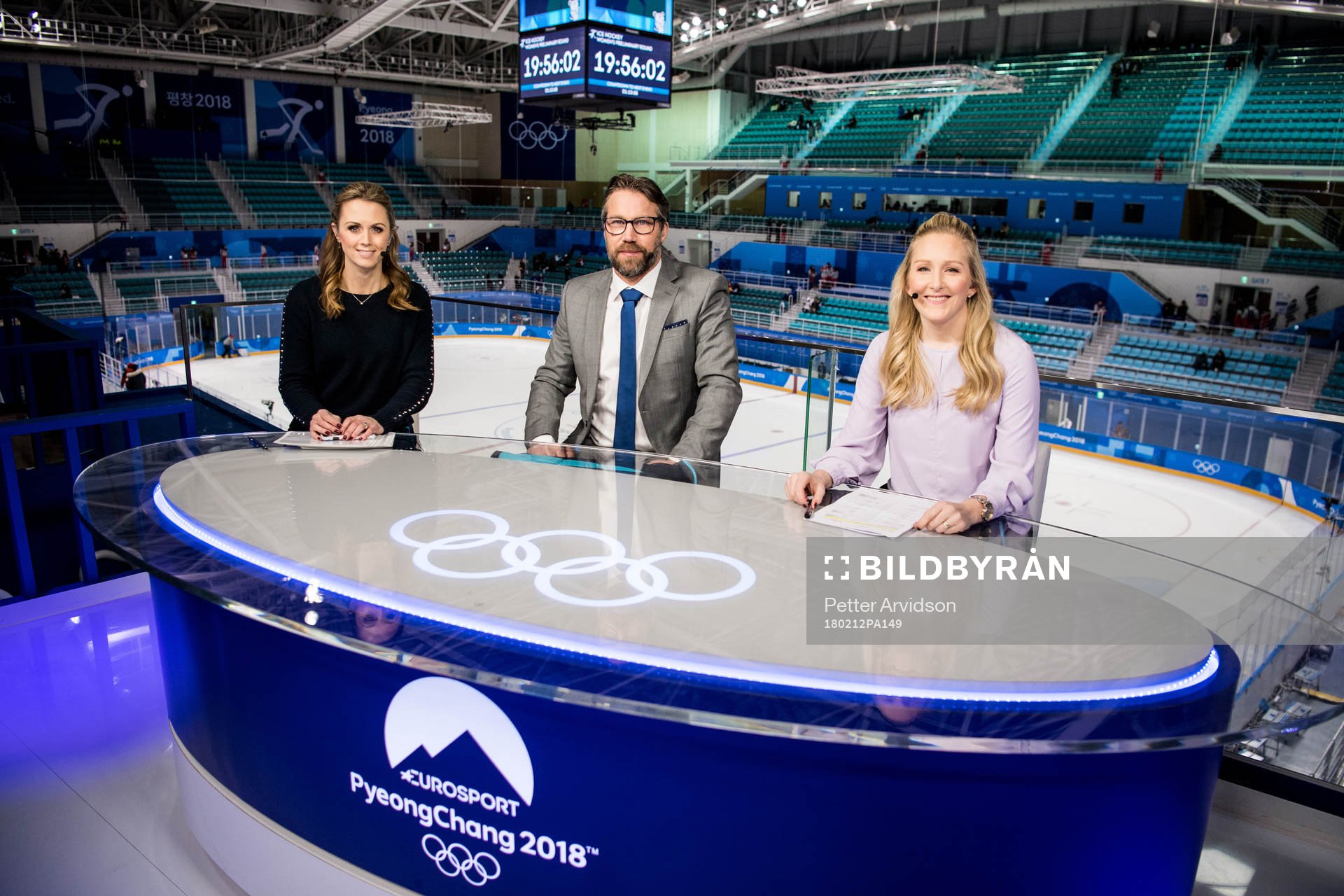 Hostess Karin Frick and experts Peter Forsberg and Kim