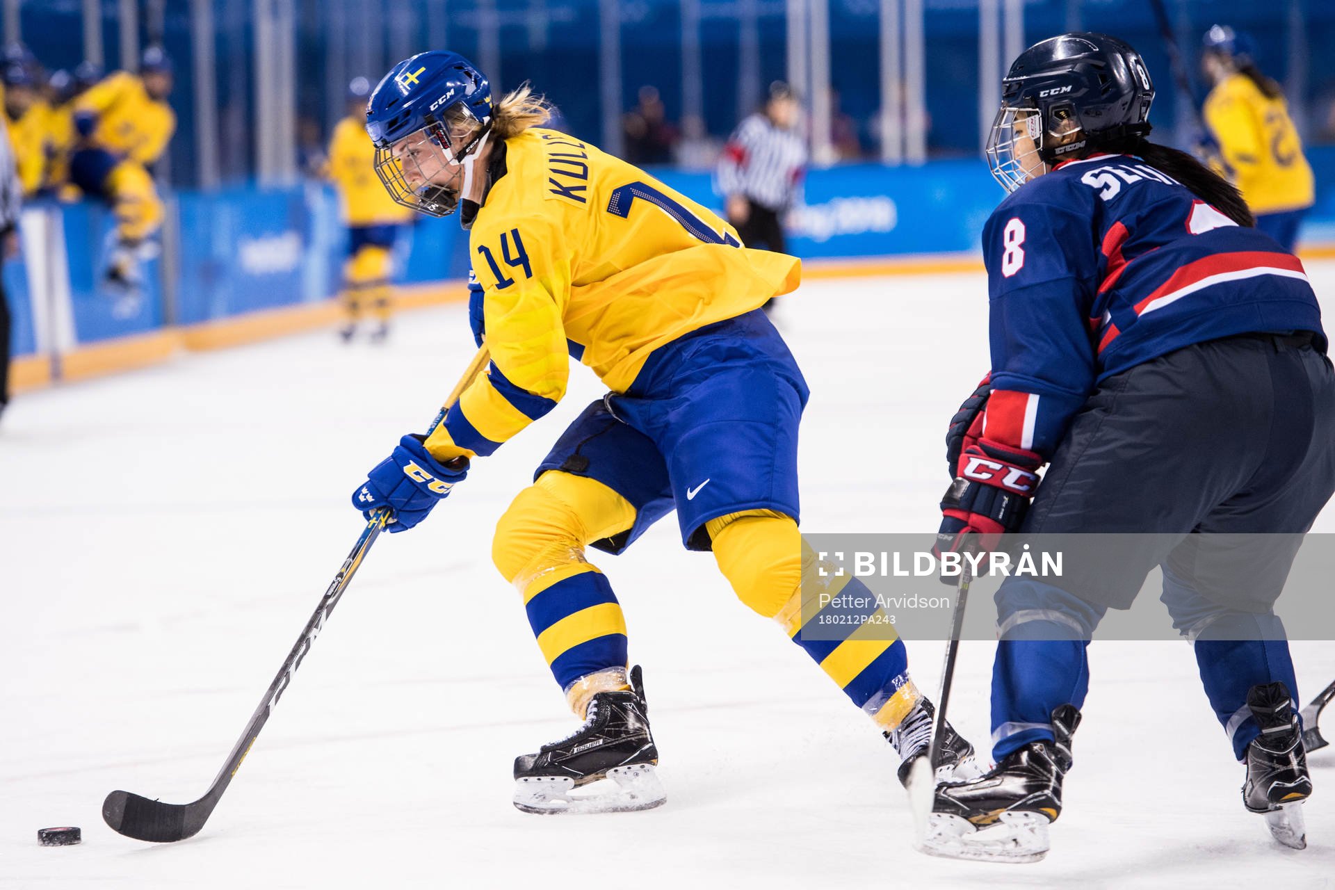 Sabina Küller of Sweden and Kim Selin of Korea