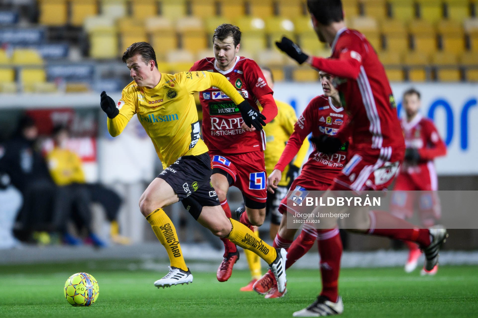 Elfsborgs Simon Olsson och Skövdes Hannes Fritzon