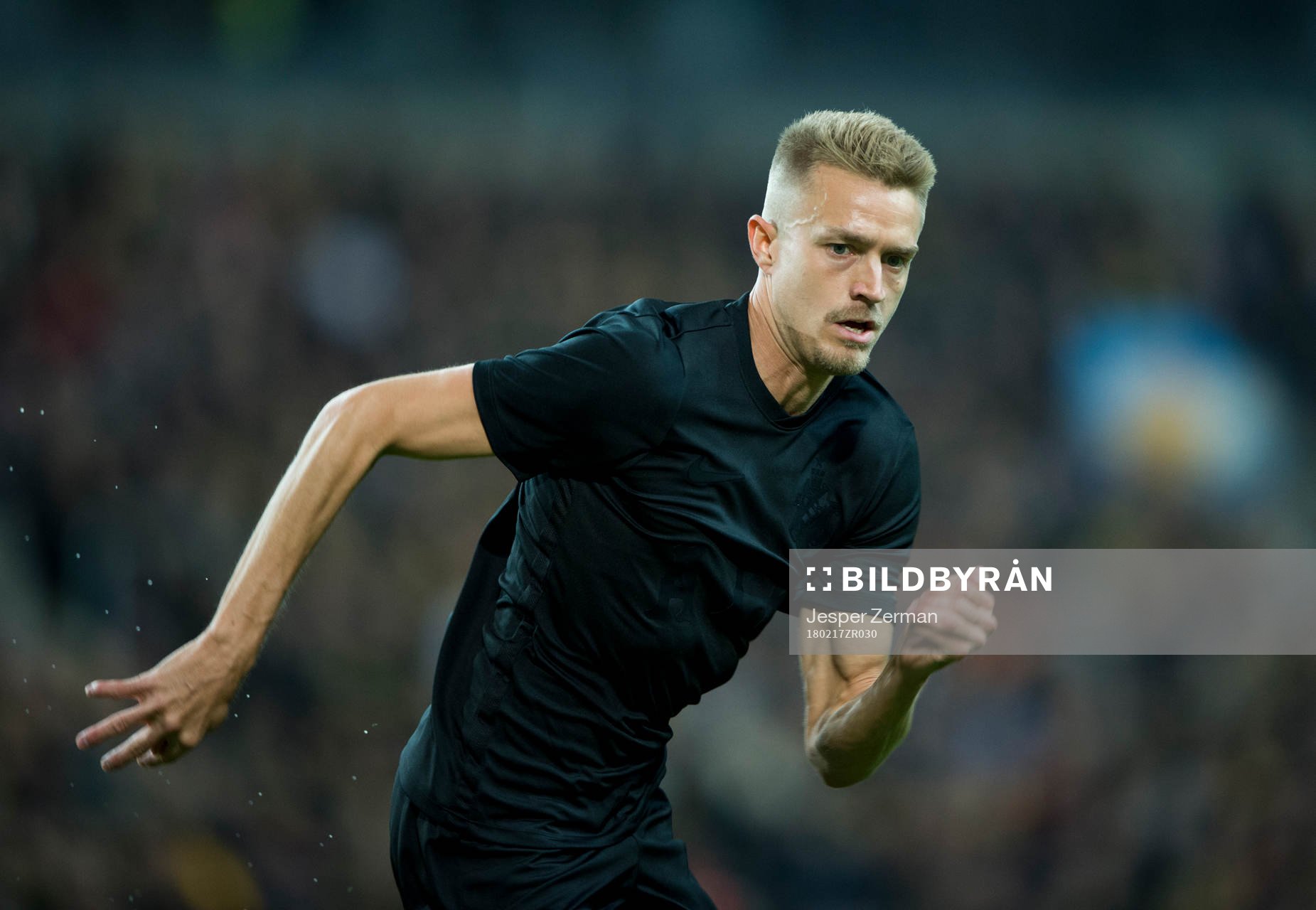 s Rasmus Lindkvist