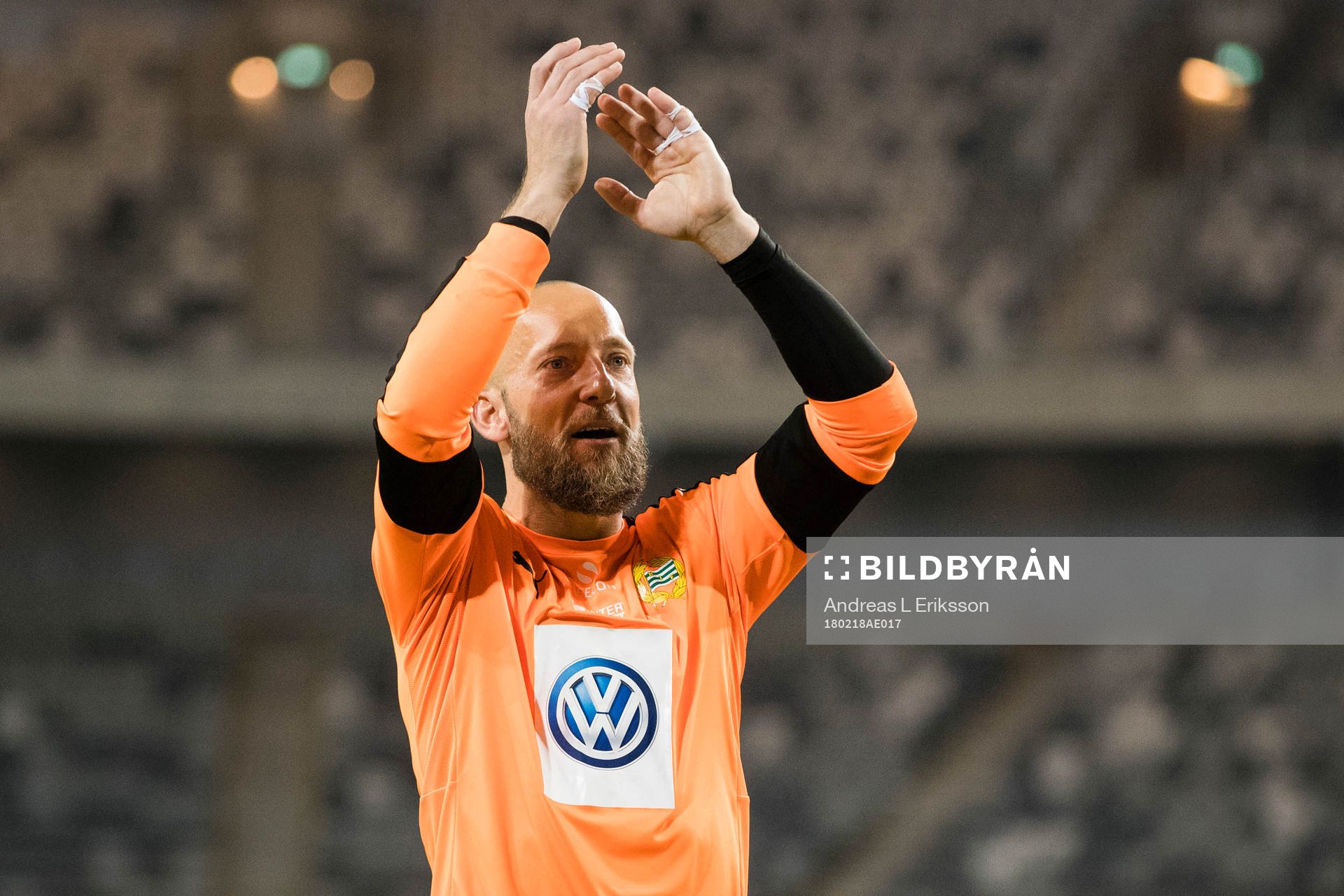 Hammarbys målvakt Benny Lekström jublar
