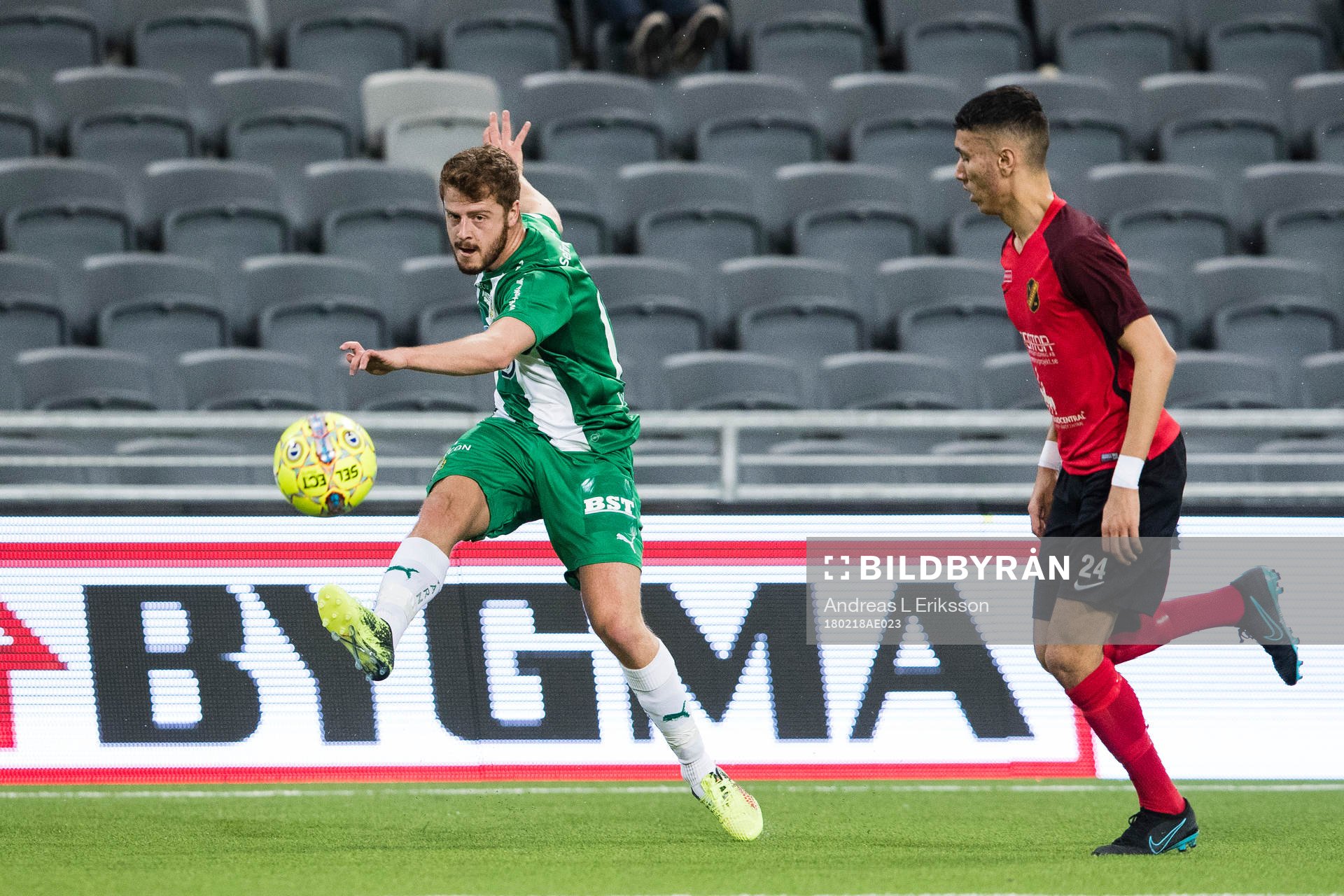 Hammarbys Rebin Asaad med ett inlägg