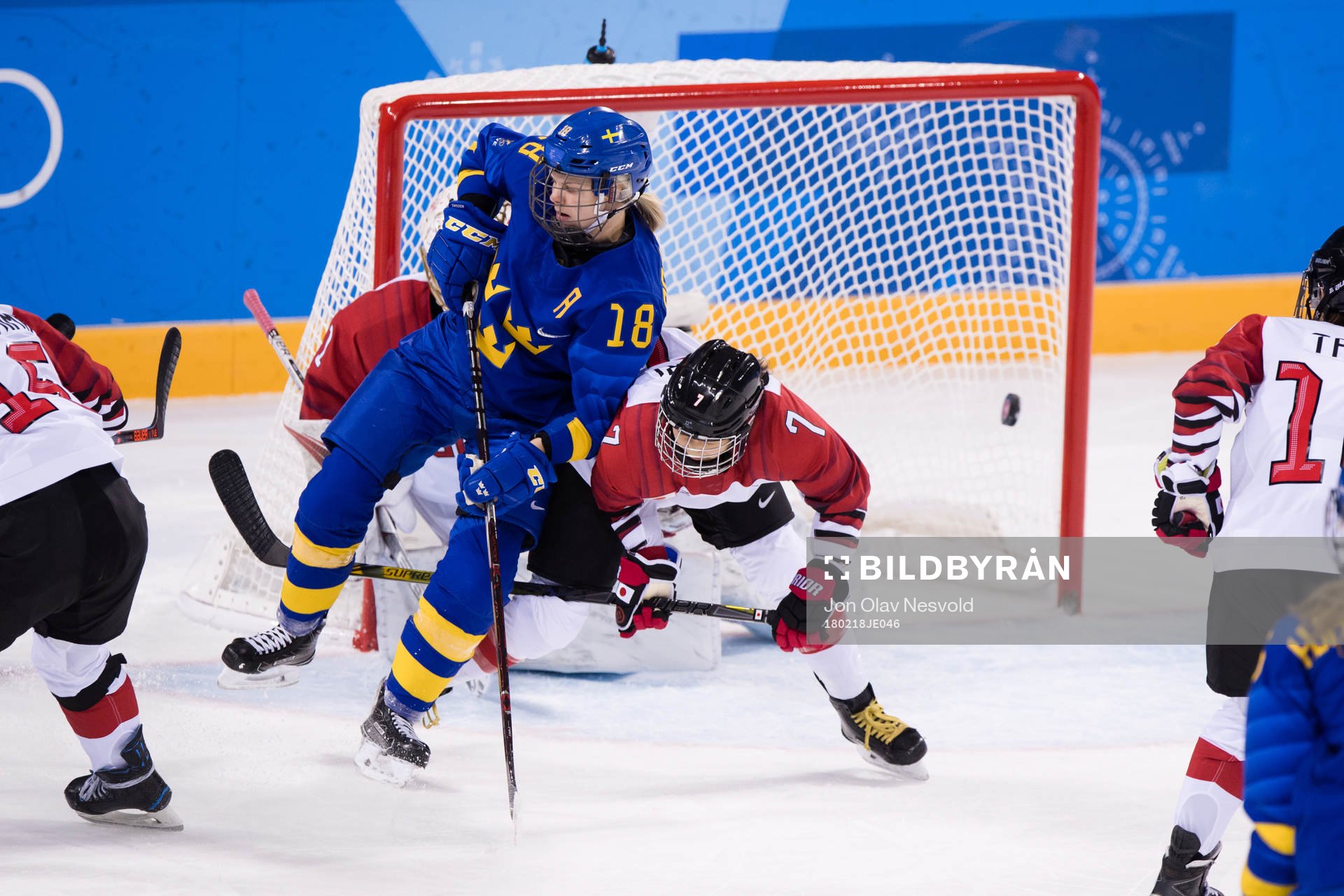 Anna Borgqvist of Sweden and Mika Hori of Japan  in the