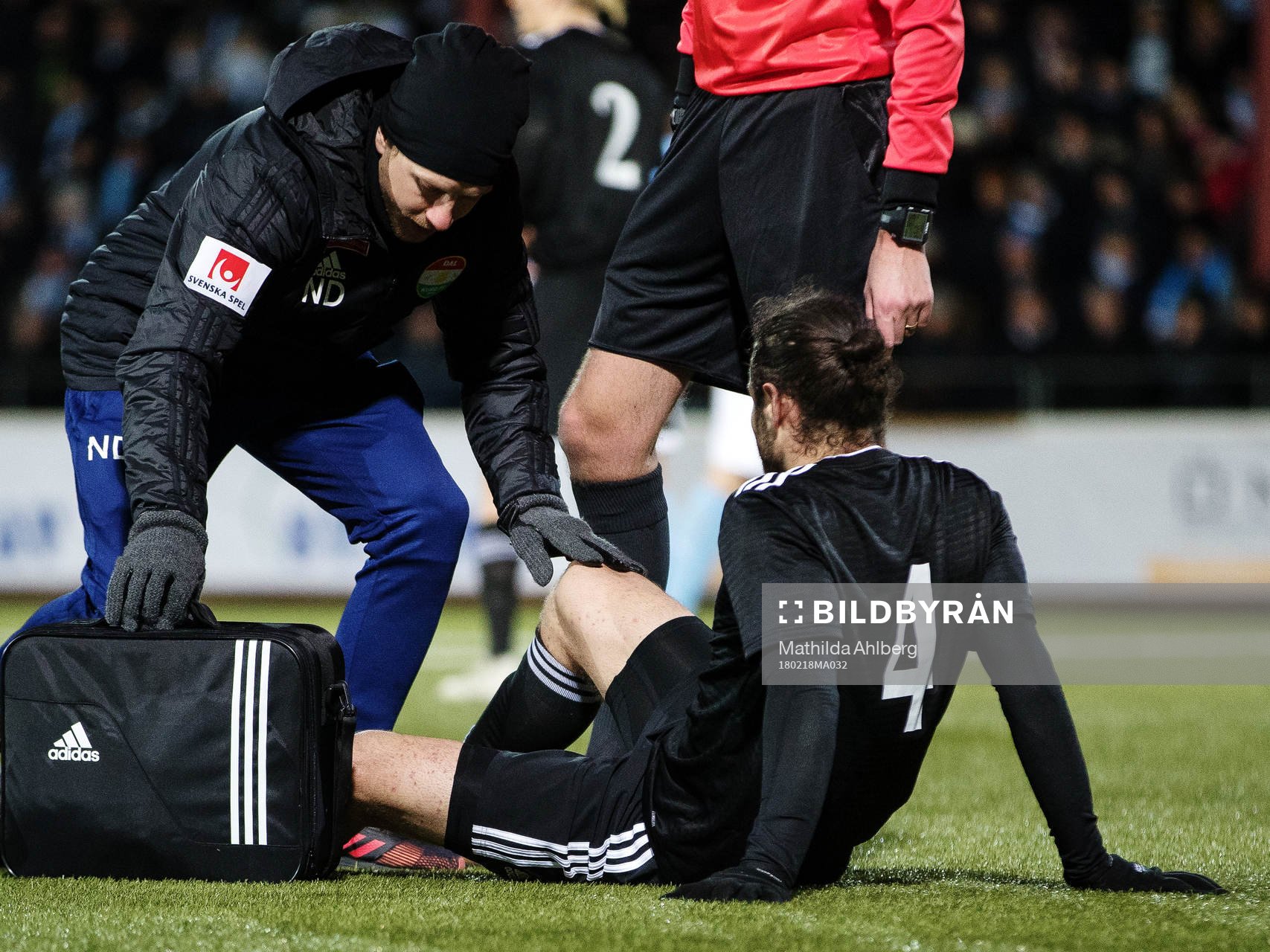Dalkurds Alex De John får behandling