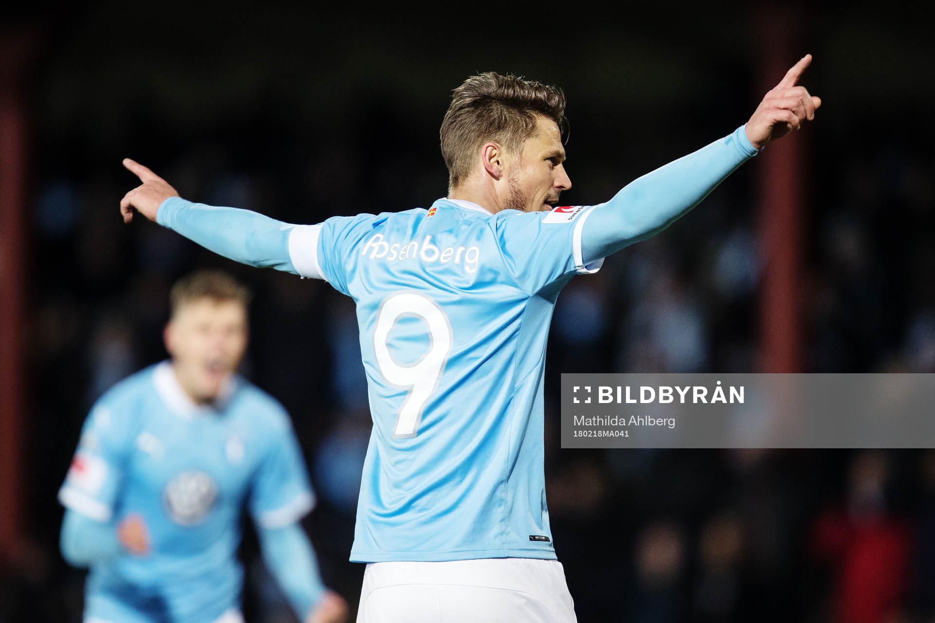 Malmö FFs Markus Rosenberg jublar efter att han gjort 1-0-målet på straff under fotbollsmatchen i Svenska cupen mellan Malmö FF och Dalkurd den 18 februari 2018 i Malmö.