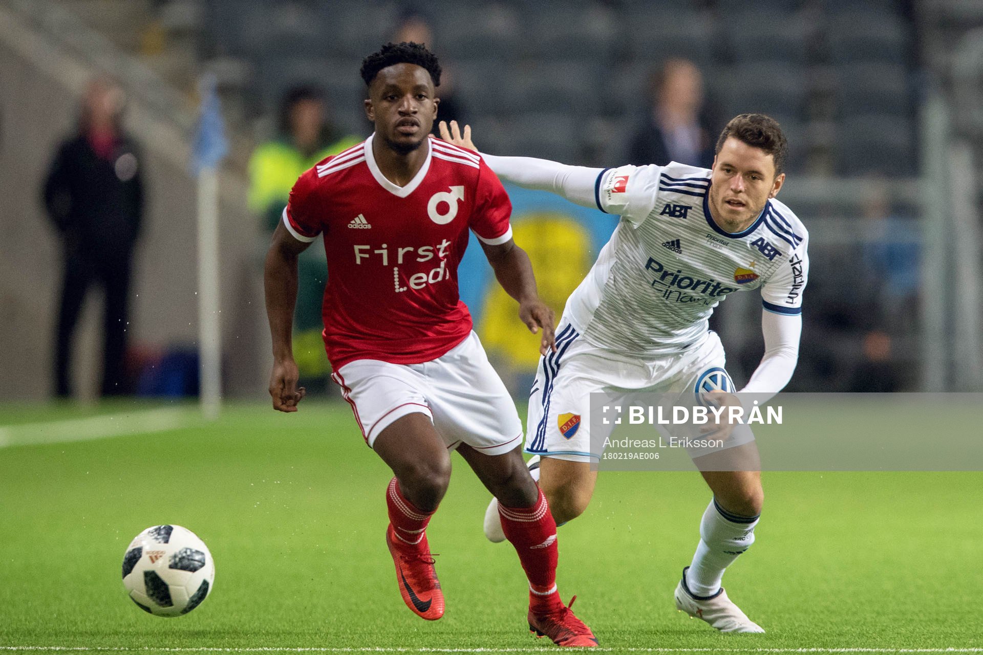 Degerfors Kevin Wright och Djurgårdens Kerim Mrabti
