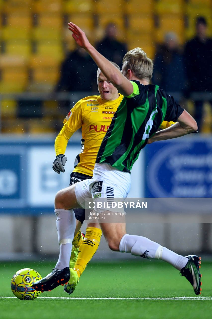GAIS Calle Nyström och Elfsborgs Daniel Gustavsson