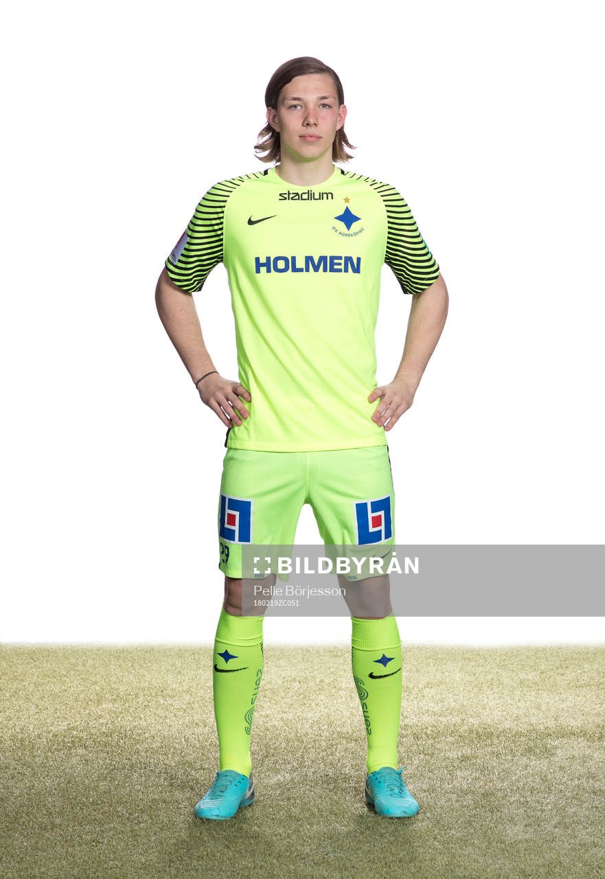 Norrköpings målvakt Julius Lindgren