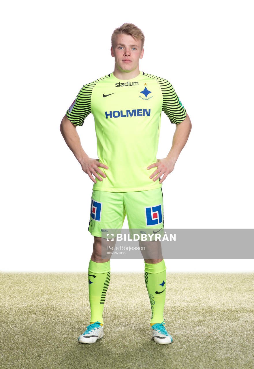 Norrköpings målvakt Isak Pettersson