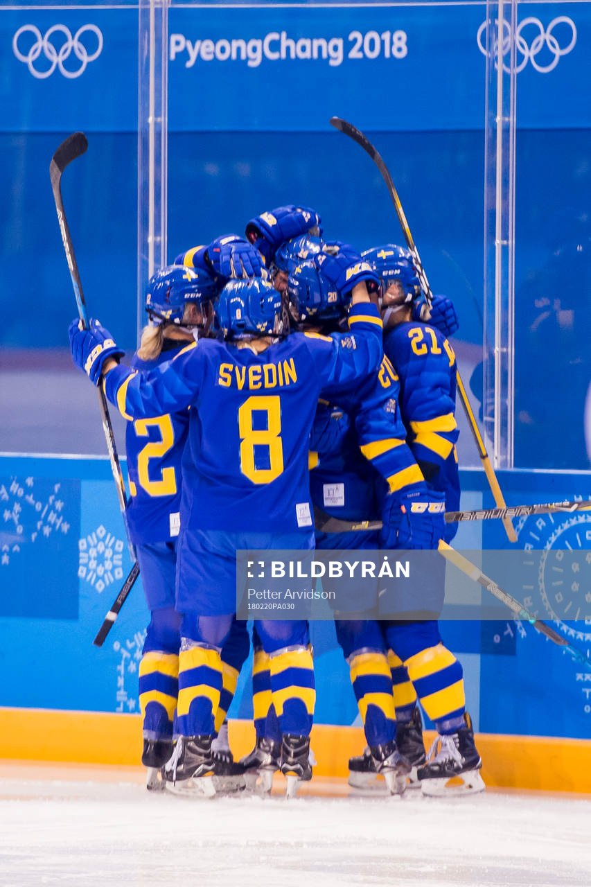 Sabina Küller of Sweden celebrates with her teammates