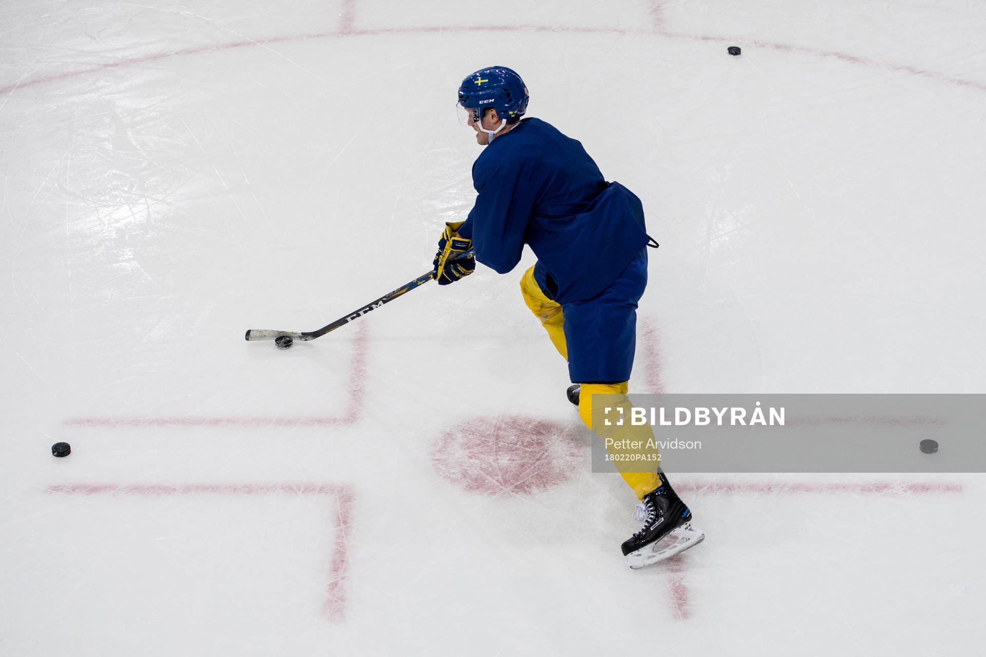Carl Klingberg of Sweden