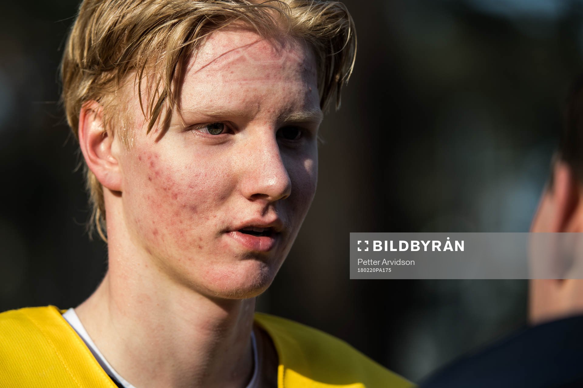 Rasmus Dahlin of Sweden talks to media