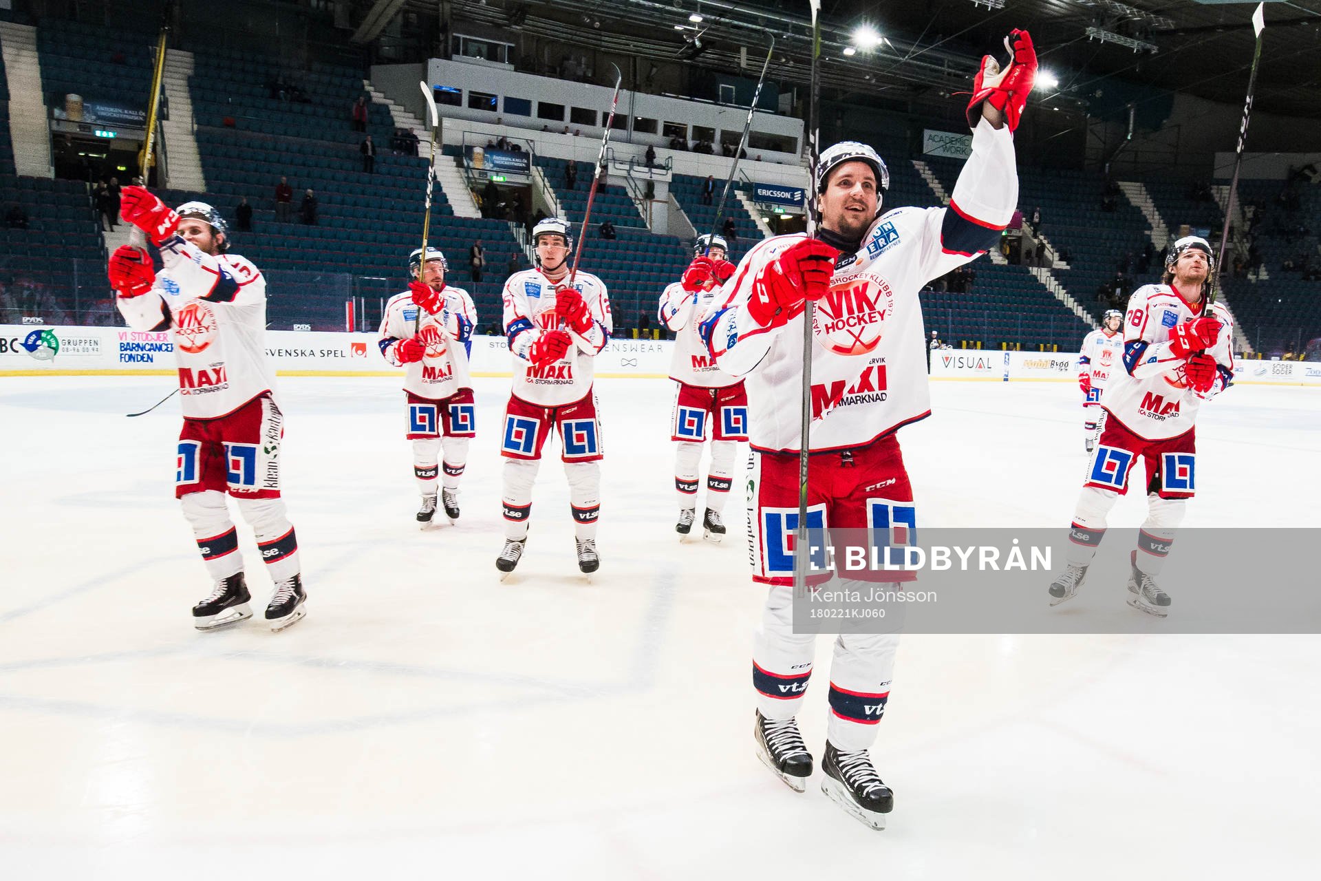 Västerviks spelare jublar