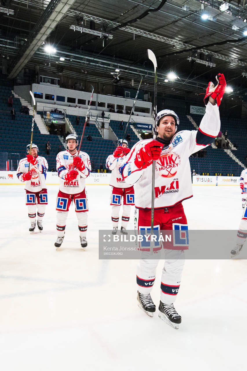 Västerviks spelare jublar