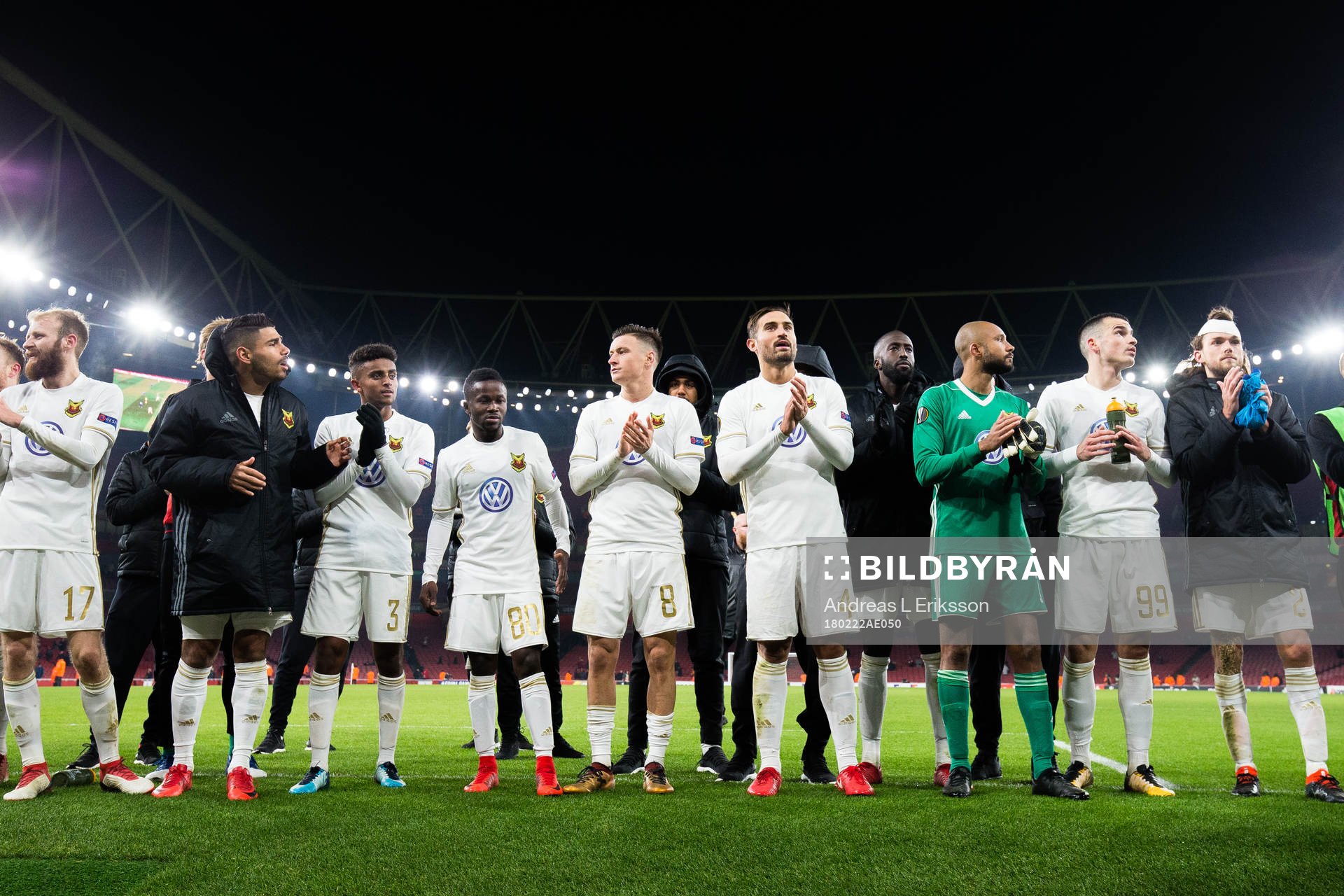 Östersunds spelare tackar publiken