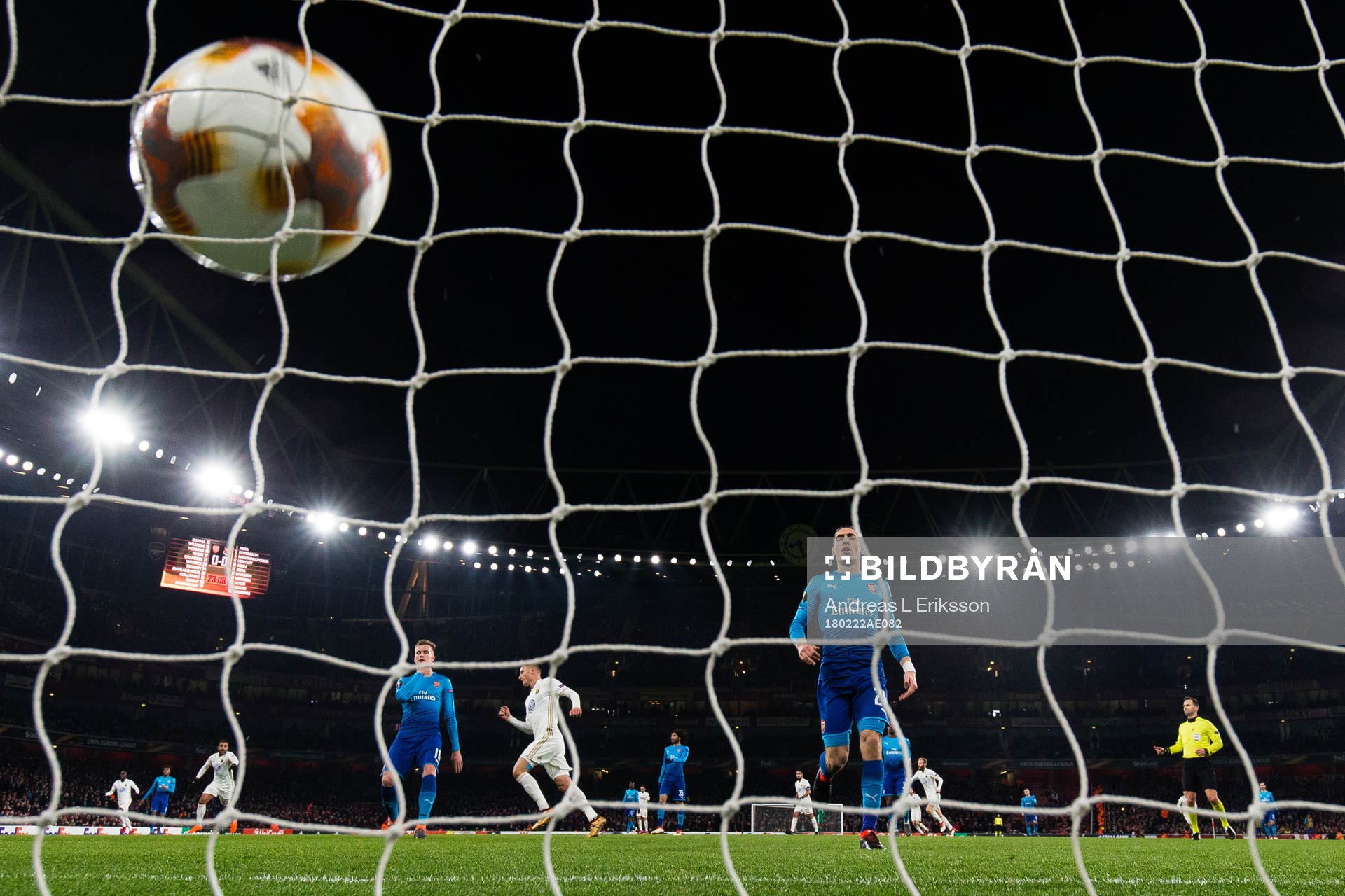 Arsenals Hector Bellerin deppar