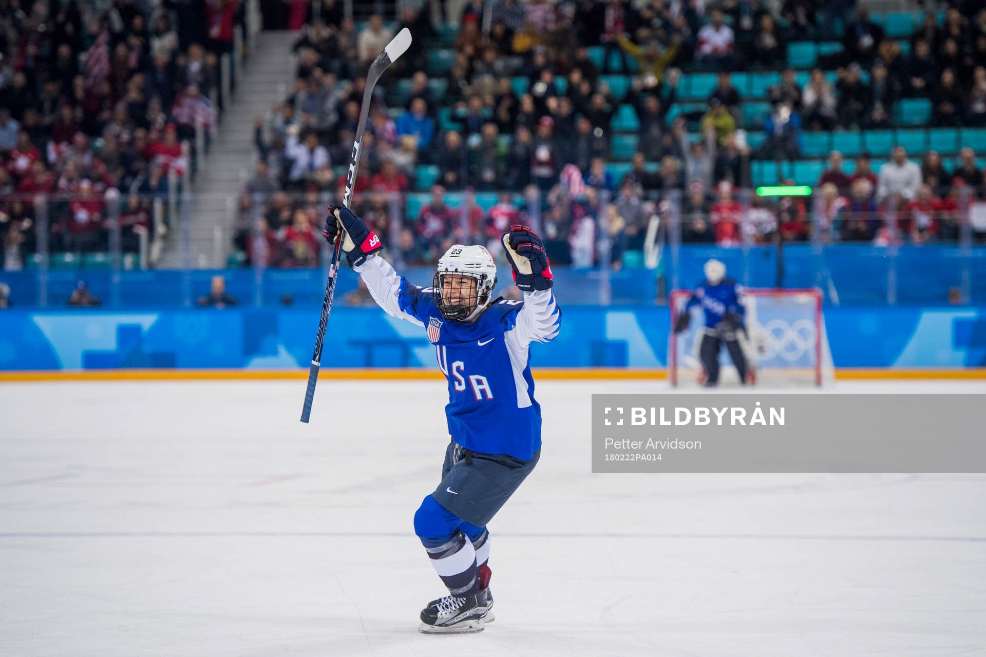Sidney Morin of USA celebrates the 1-0 goal