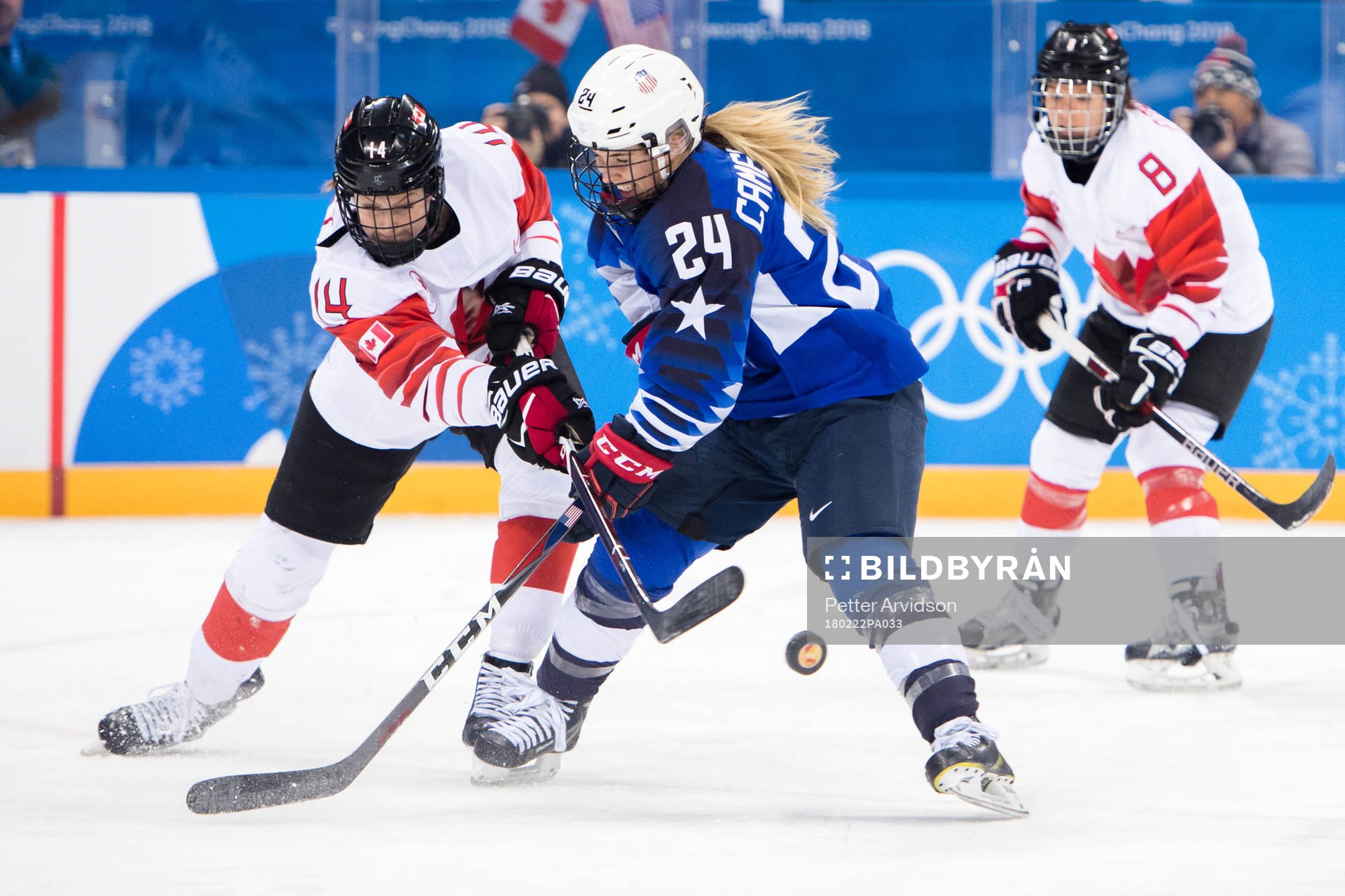 Renata Fast of Canada and Dani Camoranesi of USA