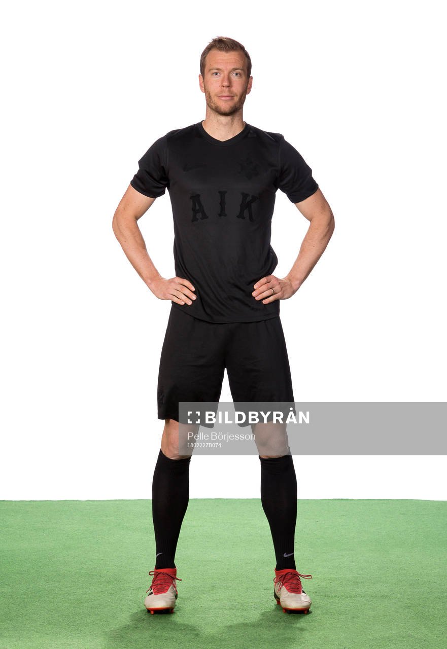 s Per Karlsson