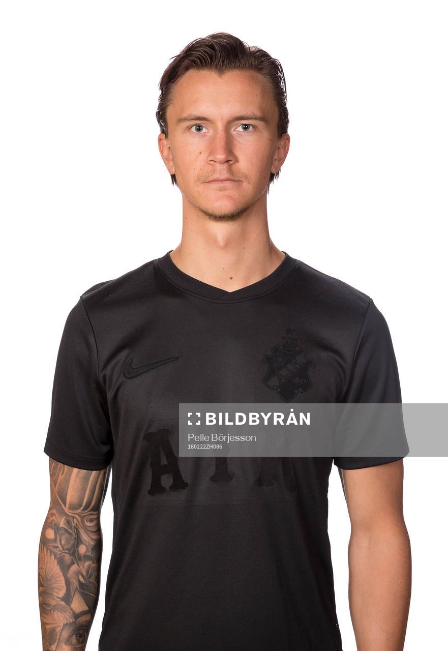 s Kristoffer Olsson