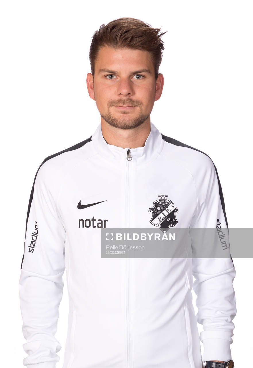 s Lukas Arndt