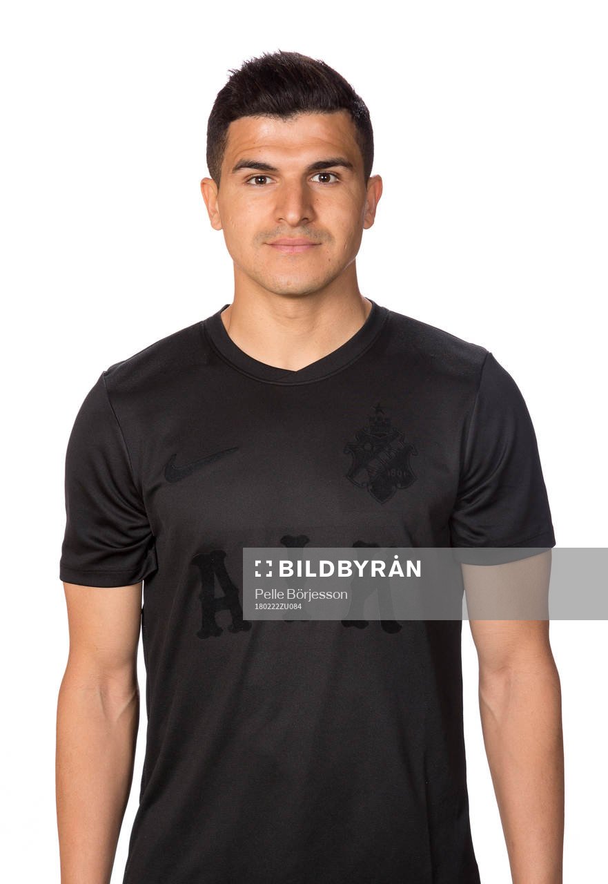 s Tarik Elyounoussi