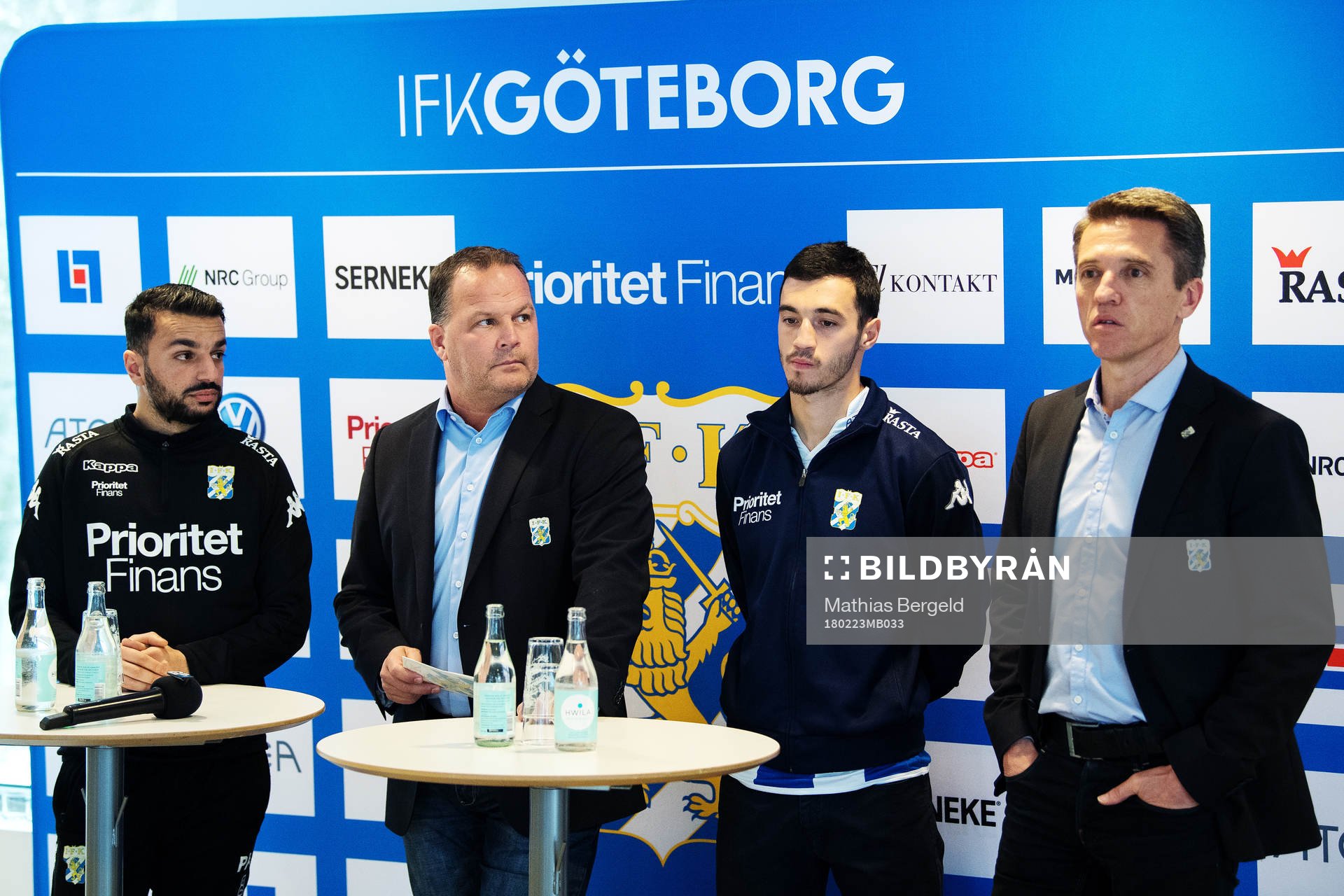 Tränare Poya Asbaghi, vice ordförande Mikael Vikla,
