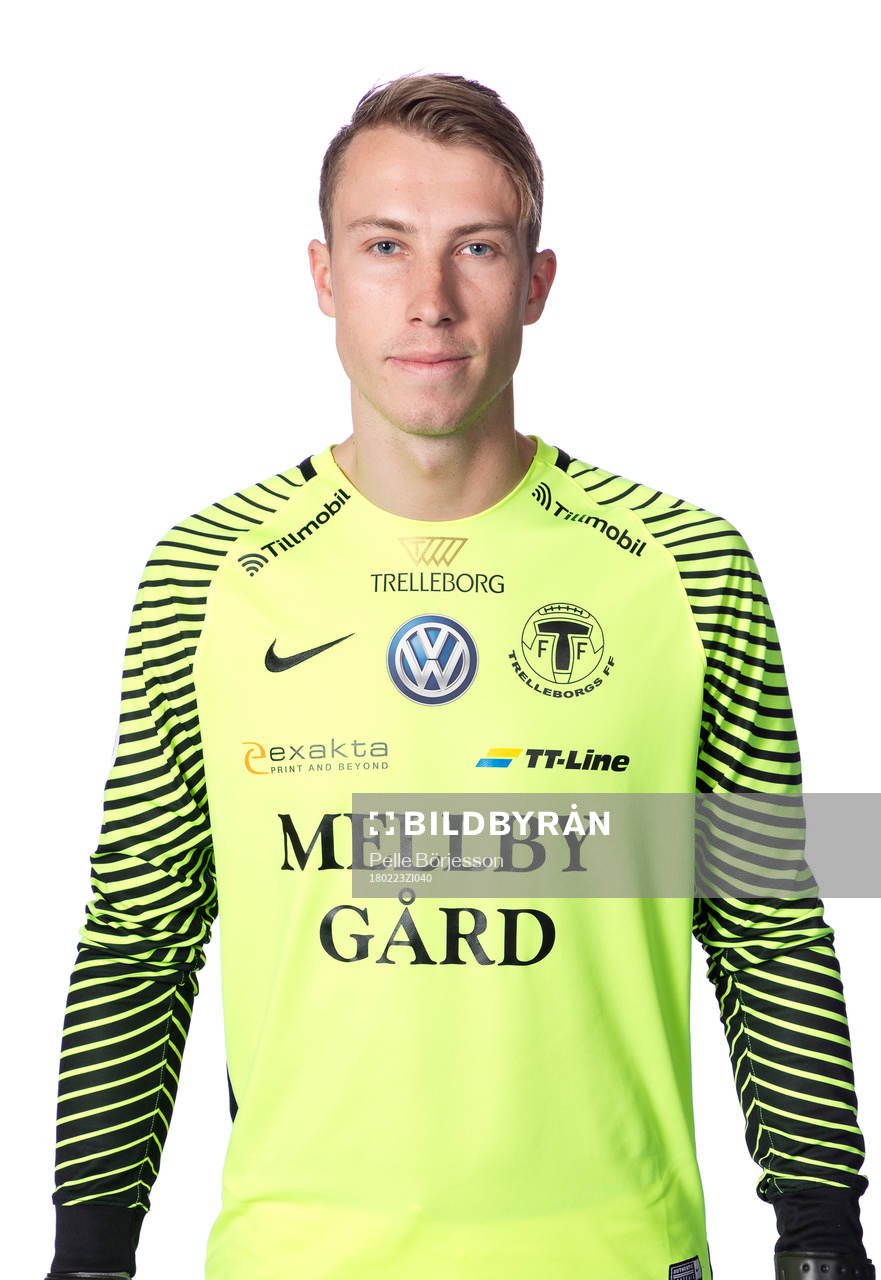 Trelleborgs målvakt Dennis Petersson