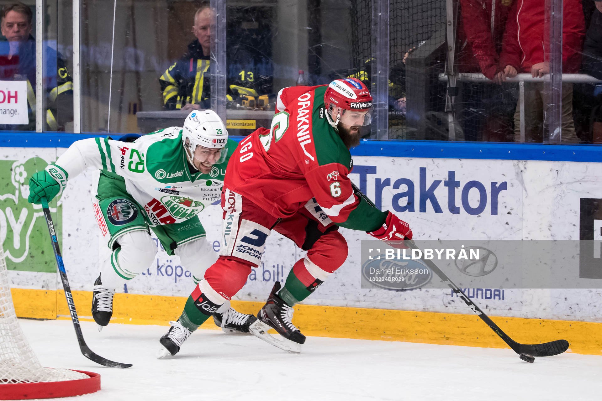 Rögles Ludvig Rensfeldt och Moras Steven Seigo  i