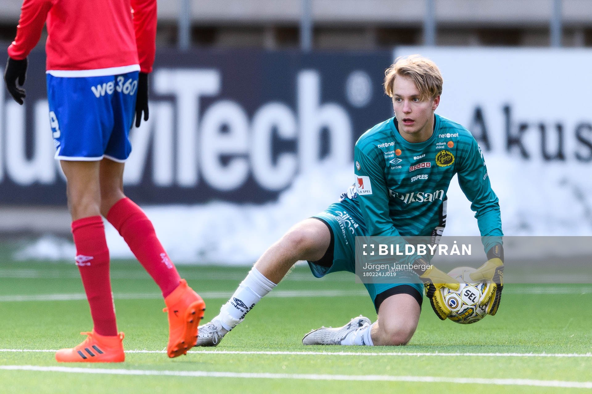 Karlslunds målvakt Anton Palmér (i Elfsborgs