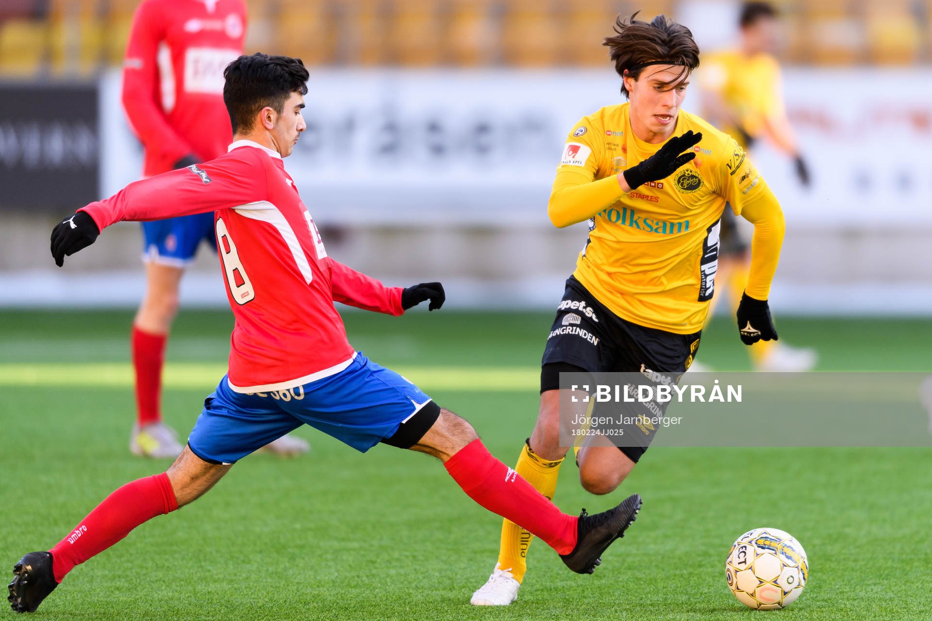 Elfsborgs Joakim Engström och Karlslunds Charbel Coskun