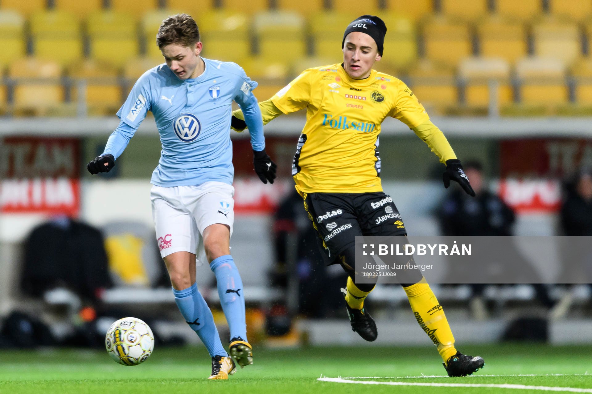 Malmö FF’s Gustaf Winroth och Elfsborgs Jack Cooper Love