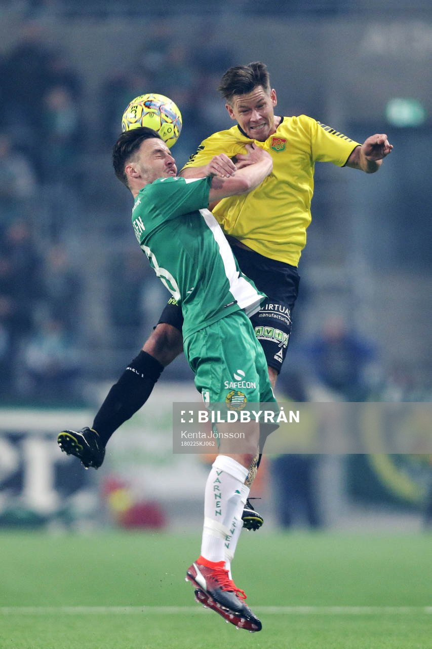 GAIS Dusan Djuric i nickduell med Hammarbys Jeppe Andersen