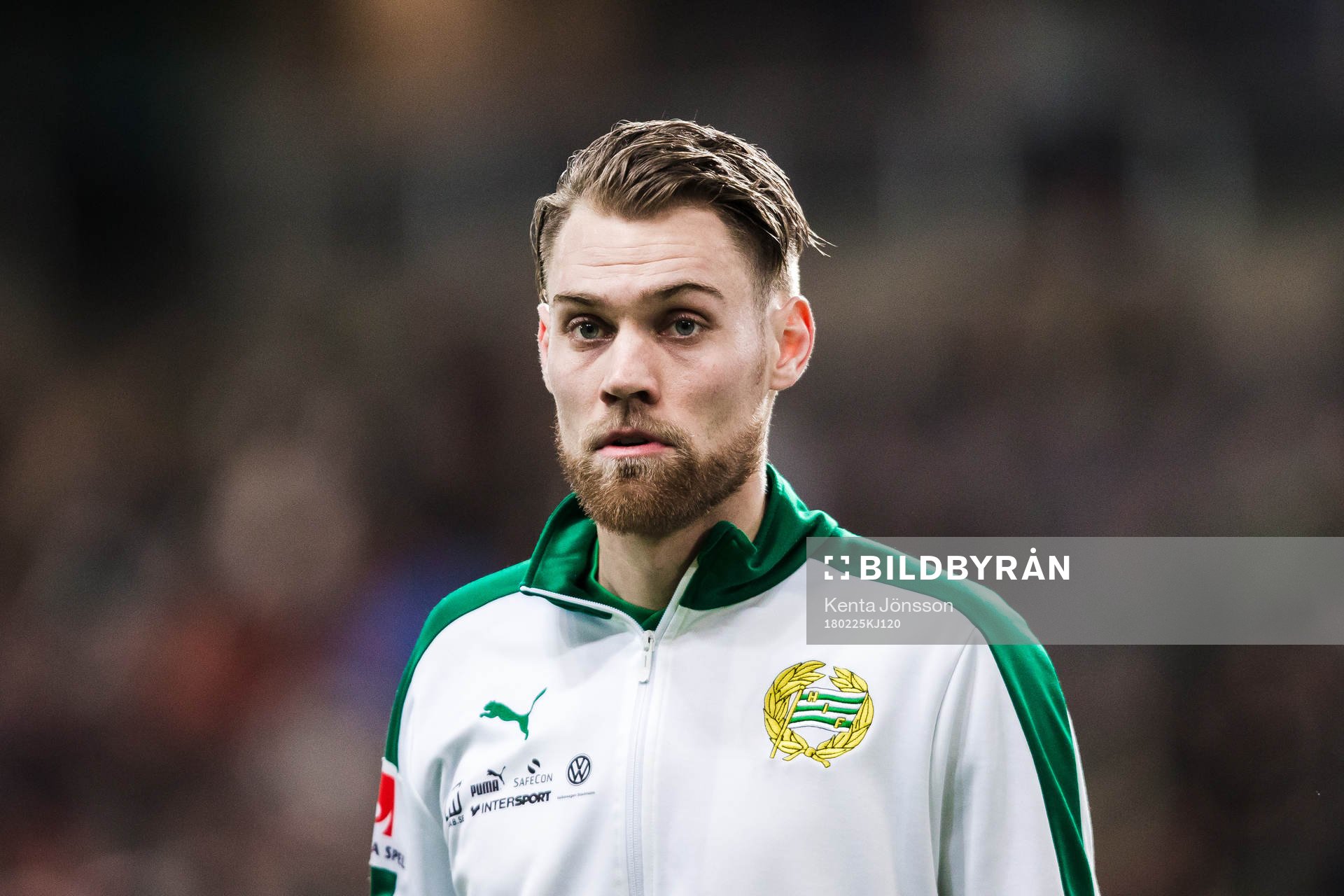 Hammarbys David Fällman innan fotbollsmatchen i Svenska
