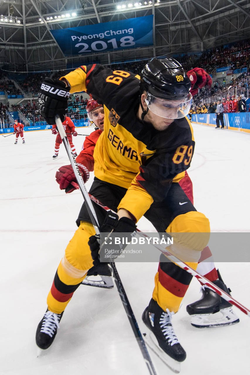 David Wolf of Germany and Andrei Zubarev Of Russia (OAR) in