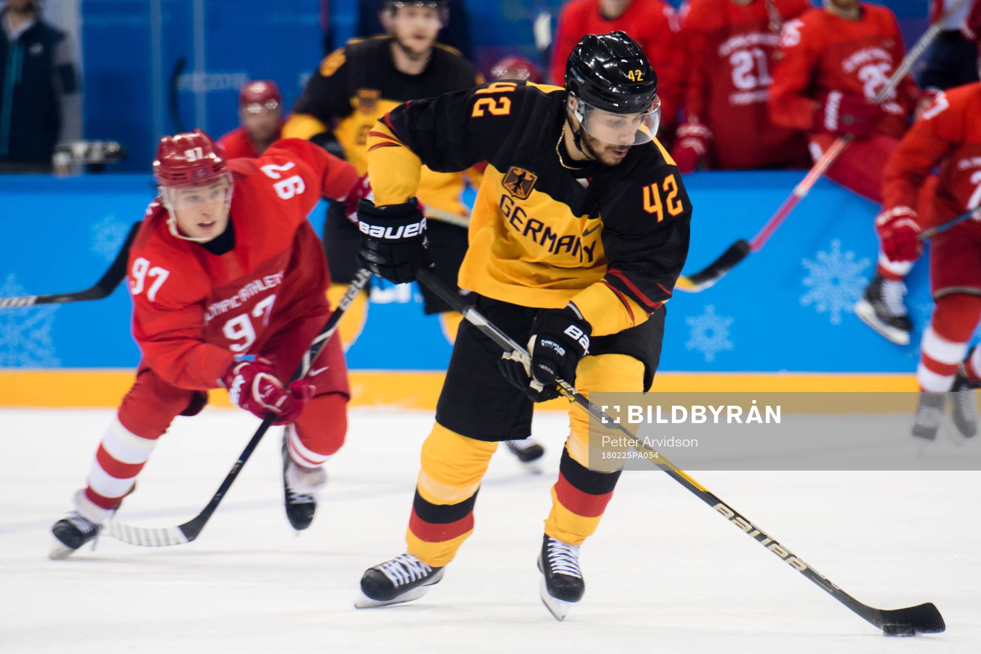 Nikita Gusev Of Russia (OAR) and Yasin Ehliz of Germany  in