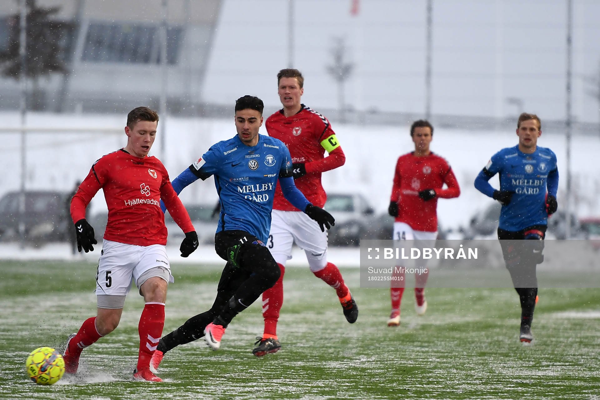 Trelleborgs Deniz Hummet och Kalmars Victor Agardius