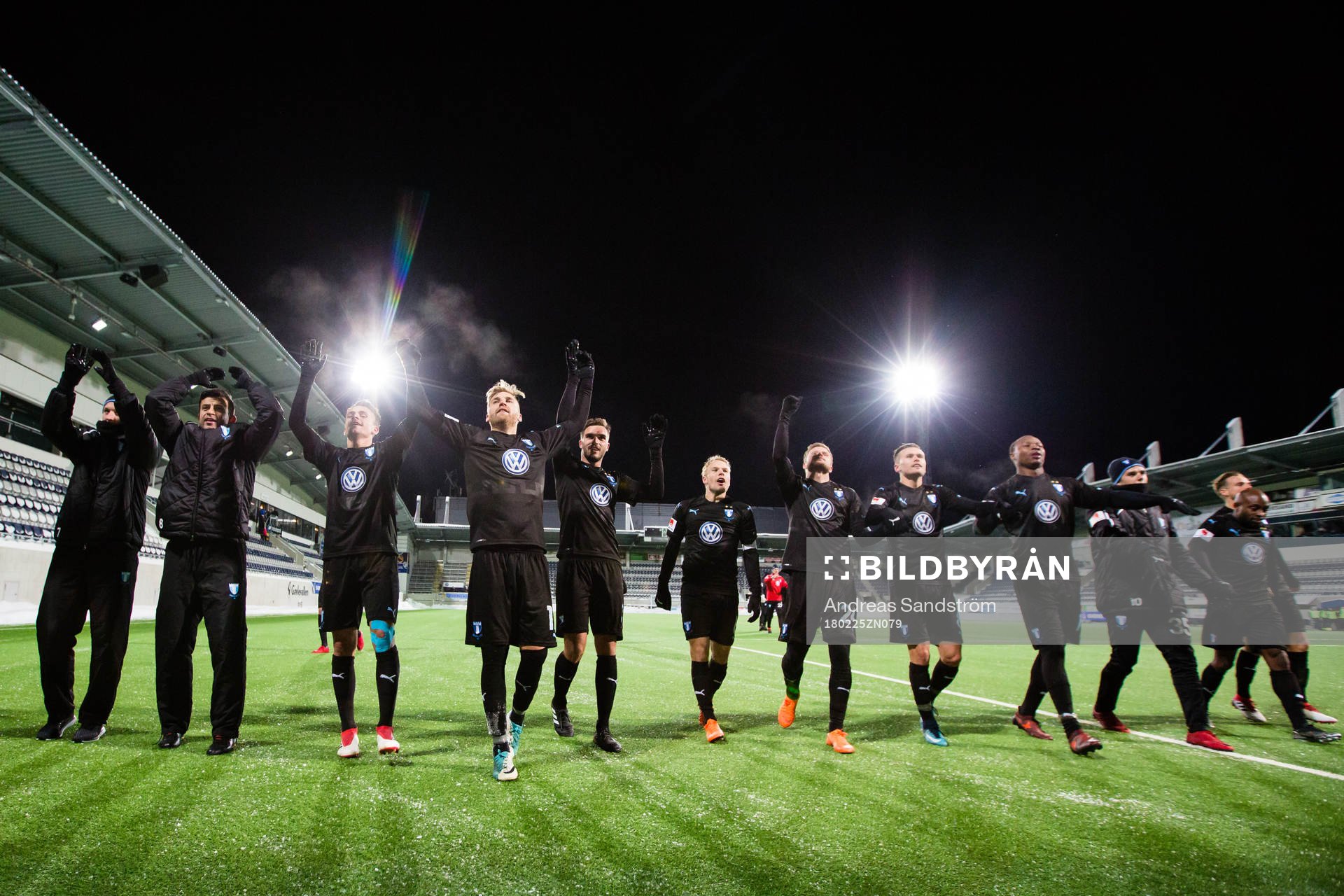 Malmö FFs spelare tackar fansen